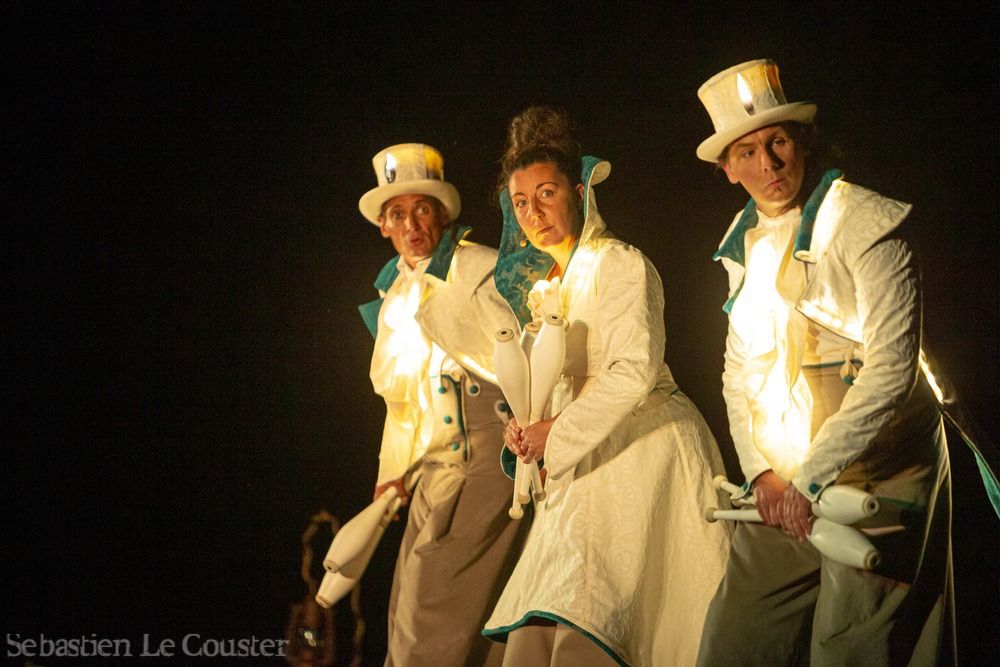 spectacle de rue embruns de la cie cirque asymetrik